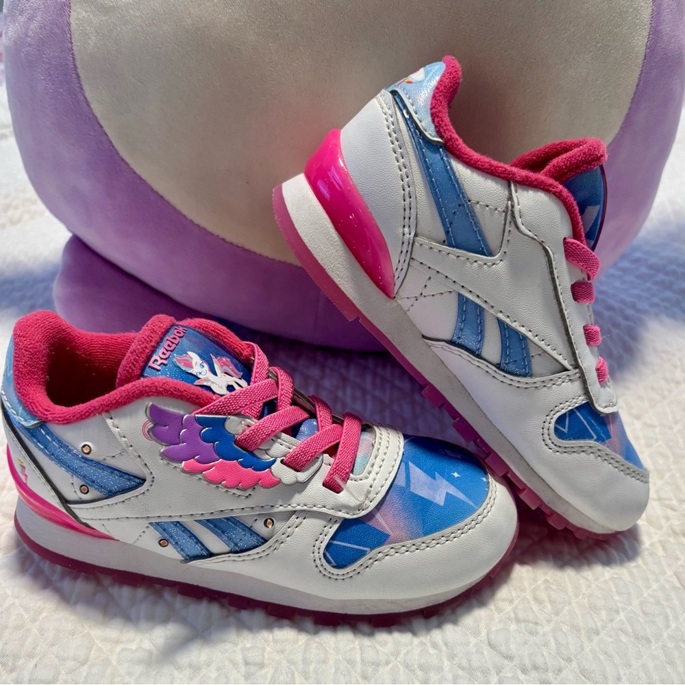 Reebok Kids Shoes - White and Pink
